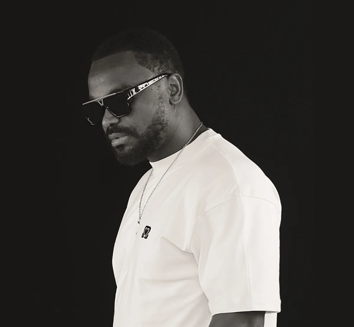 Portrait de MIKE ONE